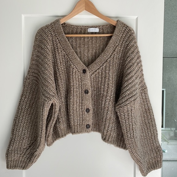 OAK + FORT Sweaters - Cropped Oak and Fort Cardigan
